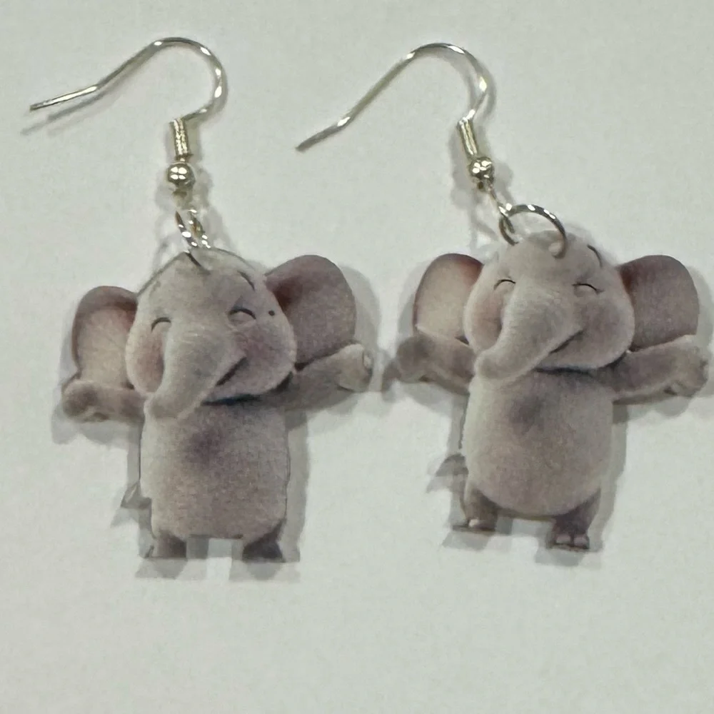 NEW! ELEPHANT Double Side Earrings Gray Dangle Embossed pierced Whimsical NWT